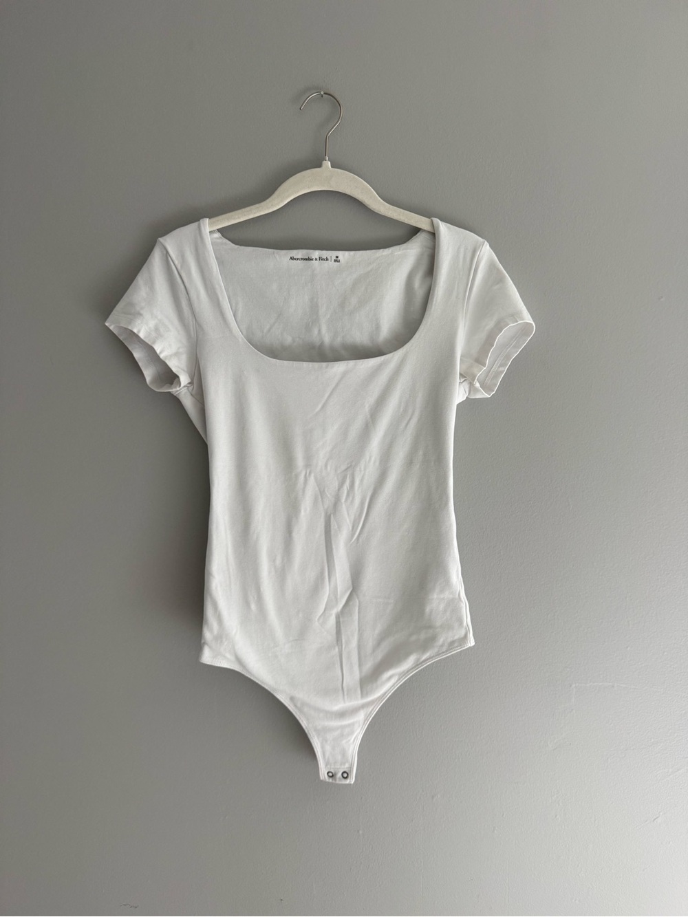 Abercrombie & Fitch White Scoop Neck Short Sleeve Bodysuit